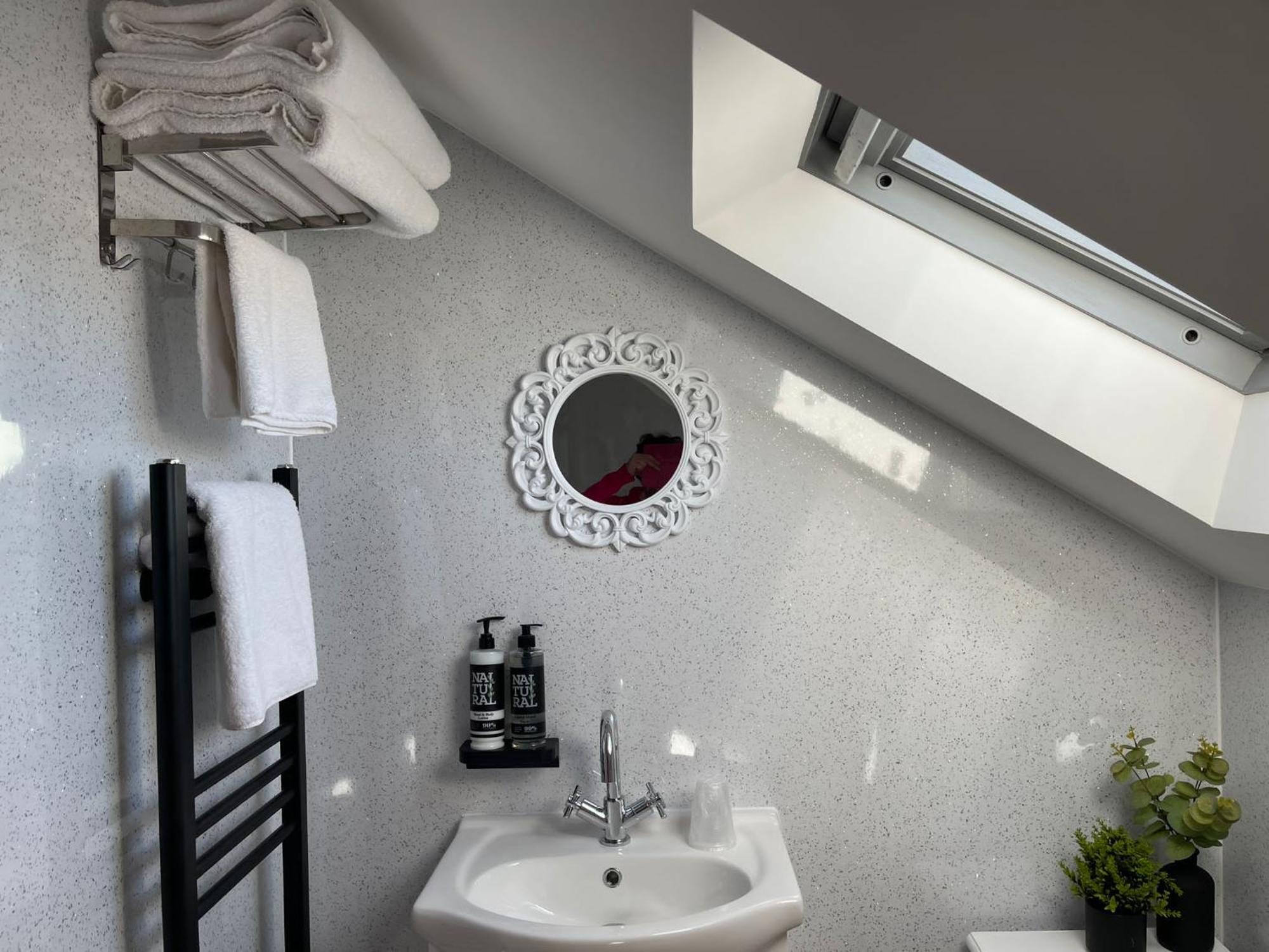 Lilyrose Hotel Whitby Pokoj fotografie