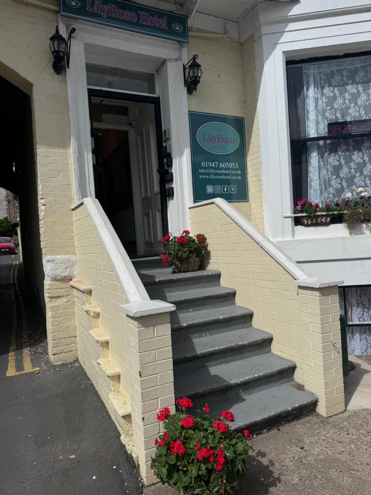 Lilyrose Hotel Whitby Exteriér fotografie